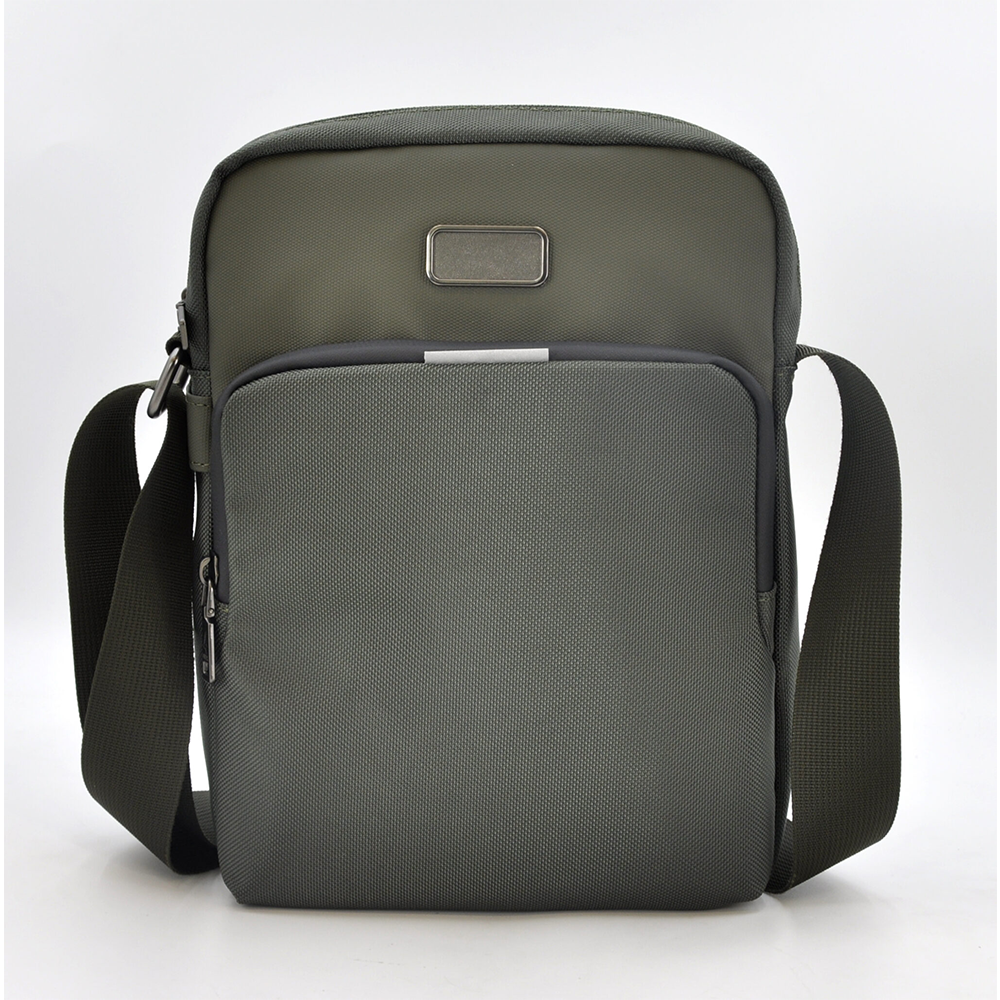 Personalized O Cross Travel Bag - Image 6