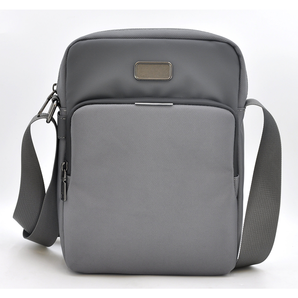 Personalized O Cross Travel Bag - Image 5